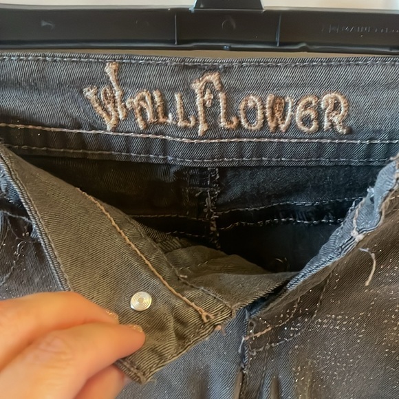 Wallflower sparkle jeans - Picture 2 of 5